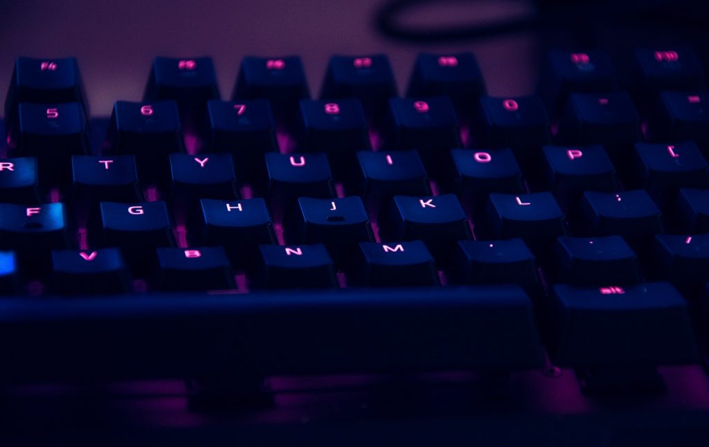 gaming keyboard photo